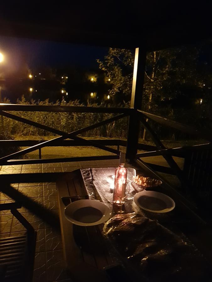 To Uti Vendeghaz Hotel Mezotur Bagian luar foto